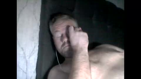 Snapshot of 81jonnyx chatting on 10.12.25 81jonnyx online show from 10.12.25