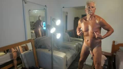 Snapshot of 88melter chatting on 06.24.26 88melter online show from 06.24.26