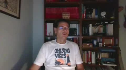 8age online show from 10.13.25