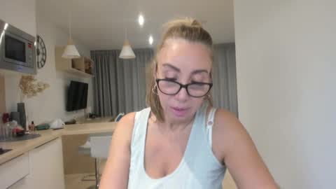 8ciara online show from 11.21.25