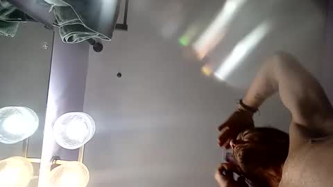 8intenn online show from 09.28.25