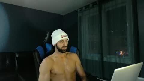 Snapshot of 8james5 chatting on 12.10.24 8james5 online show from 12.10.24