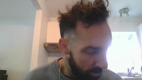 Snapshot of 8james5 chatting on 09.30.25 8james5 online show from 09.30.25