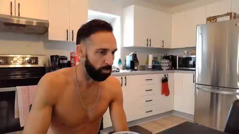 Snapshot of 8james5 chatting on 10.08.25 8james5 online show from 10.08.25