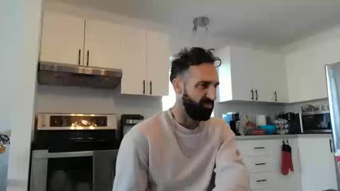 Snapshot of 8james5 chatting on 10.16.25 8james5 online show from 10.16.25