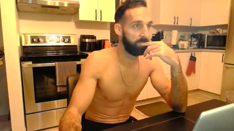 Snapshot of 8james5 chatting on 10.24.25 8james5 online show from 10.24.25