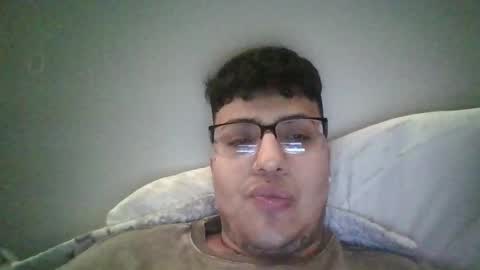 Snapshot of 99_butterfly_boy99 chatting on 12.31.24 Butterfly boy online show from 12.31.24