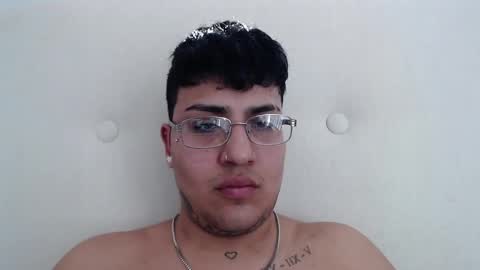 Snapshot of 99_butterfly_boy99 chatting on 01.17.25 Butterfly boy online show from 01.17.25