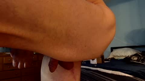 Snapshot of 9_25 chatting on 12.22.24 8over6 online show from 12.22.24