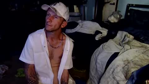 Snapshot of 9_25 chatting on 10.13.25 8over6 online show from 10.13.25