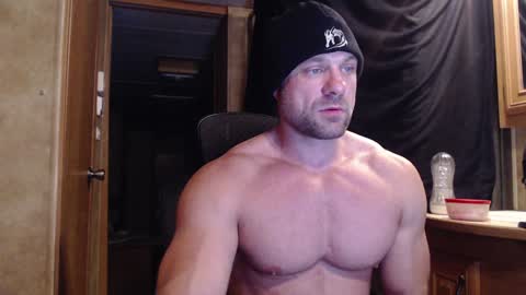 9 fat inches online show from 12.05.24