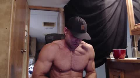 9 fat inches online show from 09.09.25