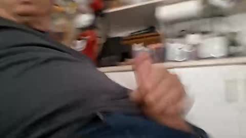 Snapshot of 9inchesnya chatting on 10.22.25 9inchesnya online show from 10.22.25