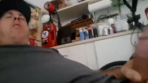 Snapshot of 9inchesnya chatting on 10.25.25 9inchesnya online show from 10.25.25