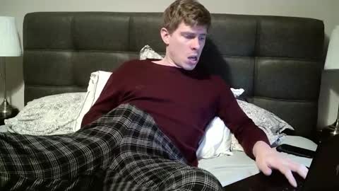 Snapshot of 9thick88 chatting on 12.19.24 9thick88 online show from 12.19.24