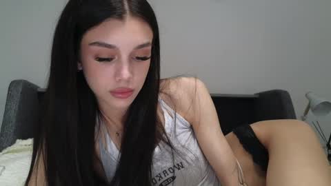 KARINA online show from 05.14.26