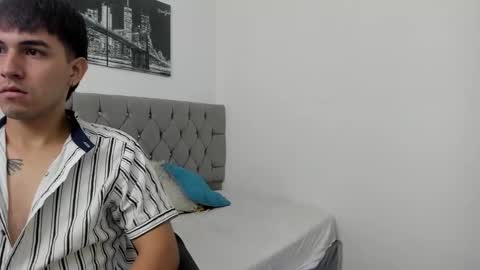 Snapshot of _1dereck chatting on 03.08.26 DERECK online show from 03.08.26