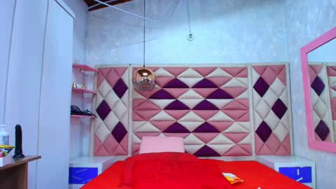  abby rouss online show from 09.13.25