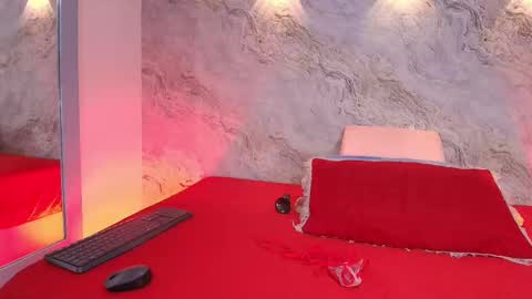  abby rouss online show from 09.30.25