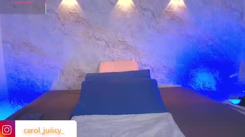  abby rouss online show from 10.13.25