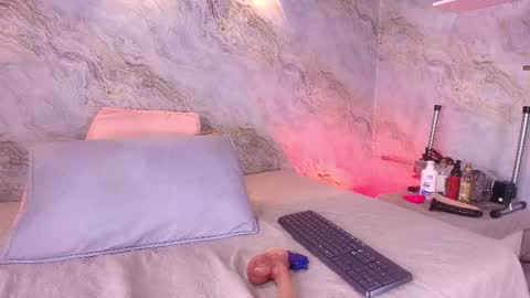  abby rouss online show from 11.07.25