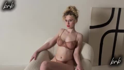 adel online show from 10.10.25