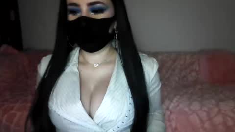 Adela online show from 12.15.24