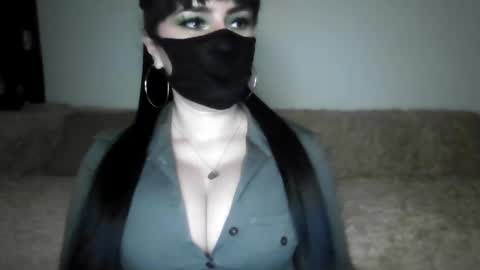 Adela online show from 01.08.25