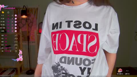 Snapshot of _aein_emy_ chatting on 01.17.25 Emy online show from 01.17.25