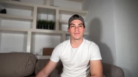 _aesthetic online show from 10.13.25