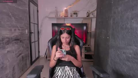 Agatha online show from 11.19.25