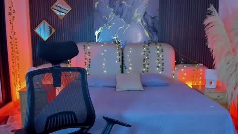 Agatha online show from 02.20.26