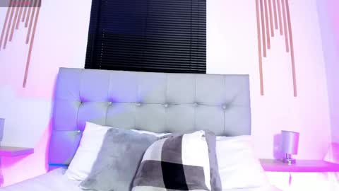 _aithanaa_ online show from 04.19.26