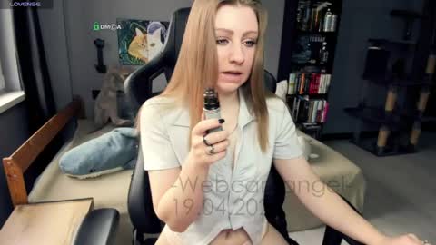 Aleksandra online show from 04.19.26