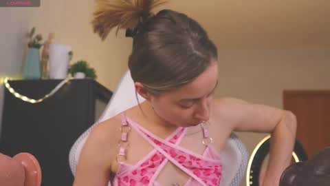_alexa_gold_ online show from 12.11.24