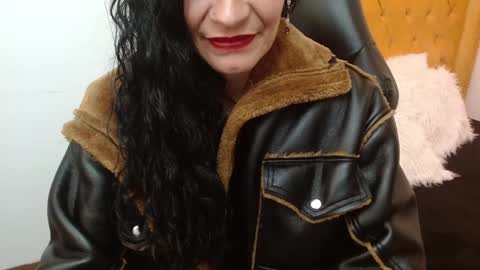 Alexandra online show from 12.30.24