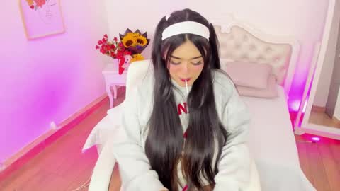 Alicia Harper  online show from 09.10.25