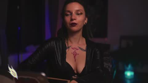 Snapshot of _alicemorrison_ chatting on 02.12.25 Alice Morrison Mistress Datura online show from 02.12.25