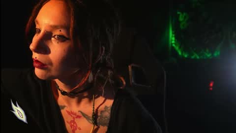 Snapshot of _alicemorrison_ chatting on 10.23.25 Alice Morrison Mistress Datura online show from 10.23.25