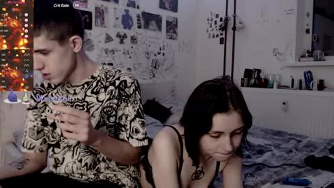 Charlotte and Alex online show from 12.12.24