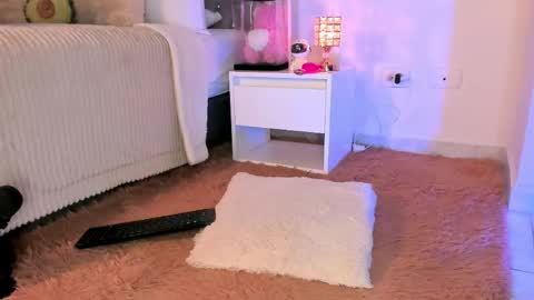 Karo online show from 10.20.25