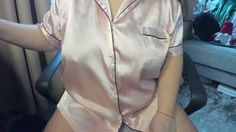 lisa online show from 12.20.25