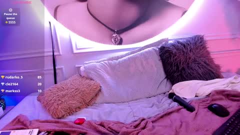Amy  online show from 01.08.25