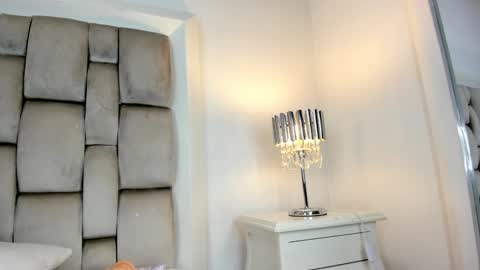 Angel Azul online show from 02.05.25