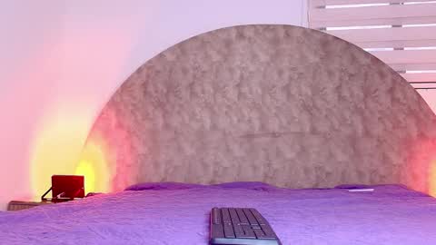 Any online show from 02.18.26