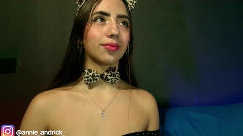 Annie Andrick online show from 10.13.25