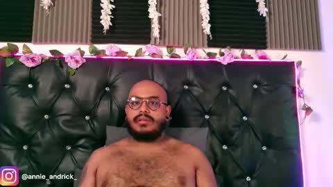 Annie Andrick online show from 03.08.26