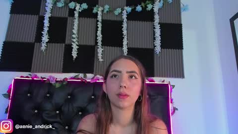 Annie Andrick online show from 04.02.26