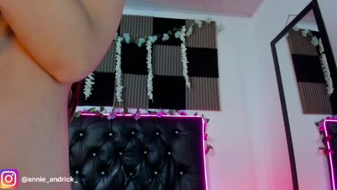 Annie Andrick online show from 04.12.26