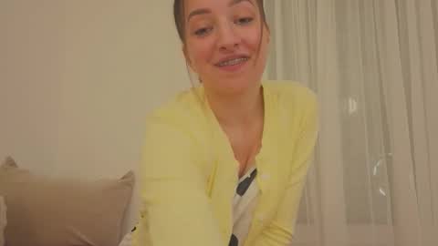 Anna online show from 10.23.25